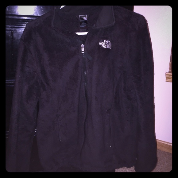 BLACK FUZZY NORTHFACE