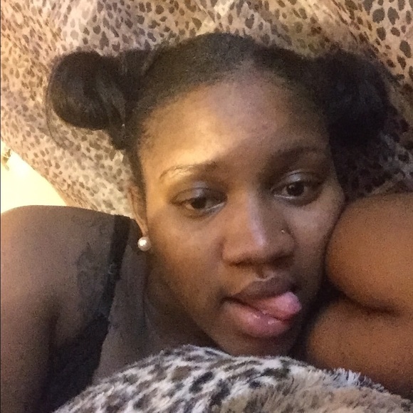 Meet your Posher, Jheri - Picture 1 of 1