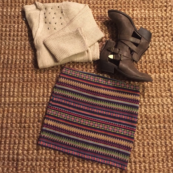 Tribal Bodycon Skirt- NWOT
