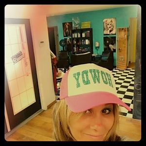 Pink howdy trucker hat