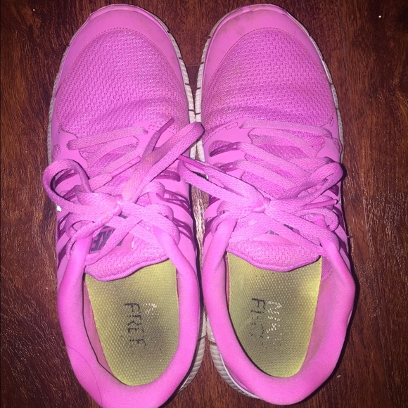 Nike Free 5.0 Pink - Picture 2 of 3
