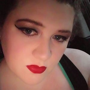 Meet your Posher, Danyell