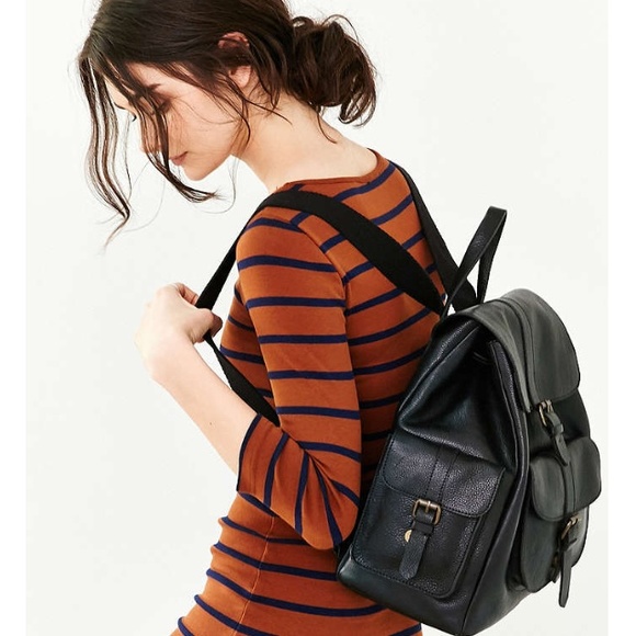 BDG Leather Pocket Backpack 100% authentic leather - Picture 3 of 4