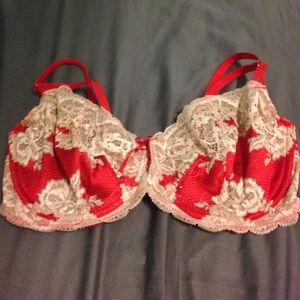 Victoria's Secret lace unlined Demi bra 36DD