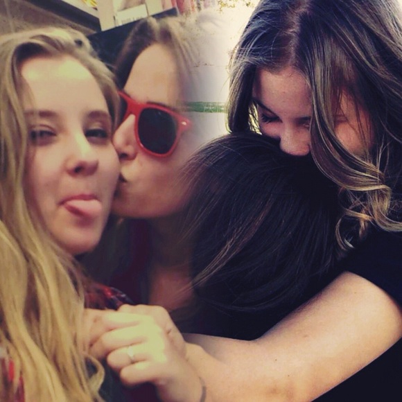 Meet your Posher, Kylee - Picture 1 of 1