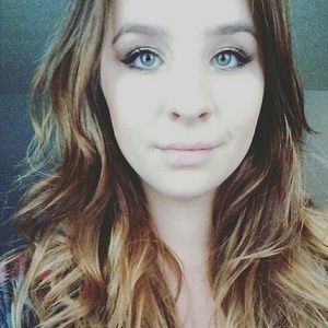 Meet your Posher, Joanna