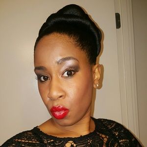 Meet your Posher, Staci