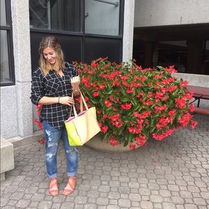 Meet your Posher, Michaela