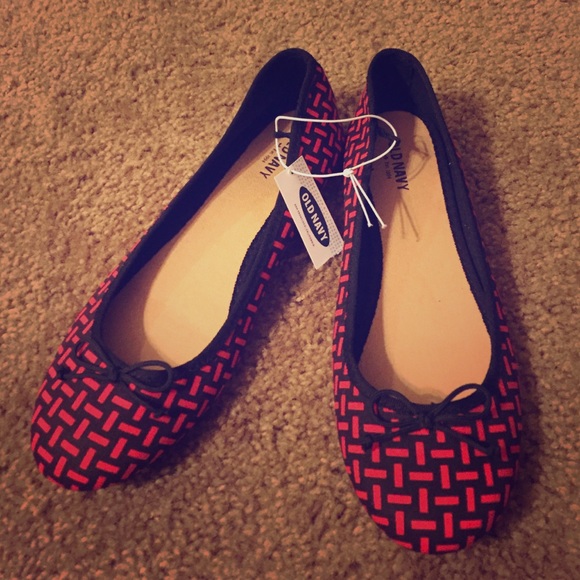 Super cute ballet flats! ❤️💙