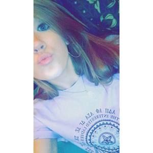 Meet your Posher, Mackenzie