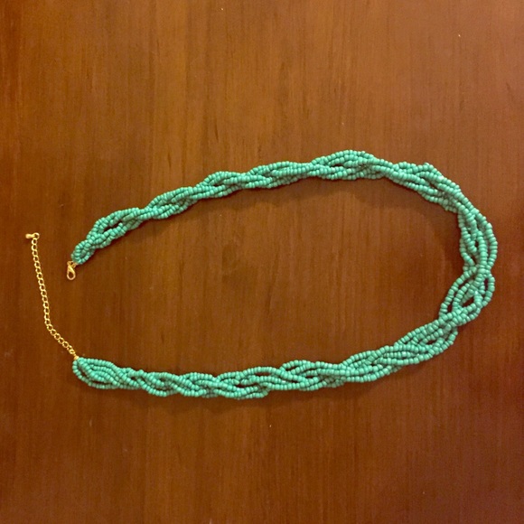Beautiful blue beaded necklace. 💙