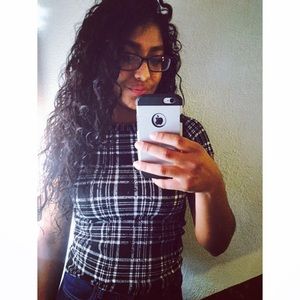 Meet your Posher, Guadalupe