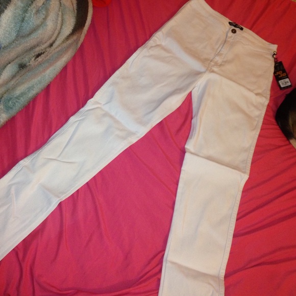 High waisted white jeans ✨HOLD FOR Mustachican✨