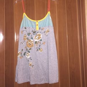 Gray Flower Patterned Tank Top