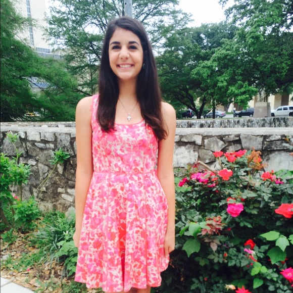 Meet your Posher, Mary - Picture 1 of 1