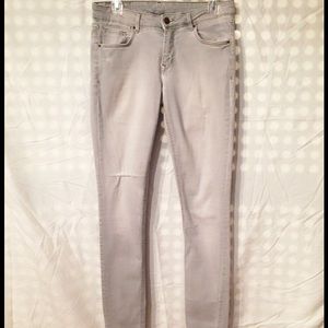 Divided by H&M light denim US size 10