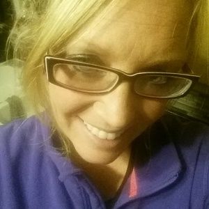 Meet your Posher, Jenni