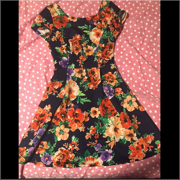 Flower dress from Charlotte Russ size S/M