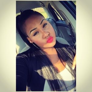 Meet your Posher, Amber