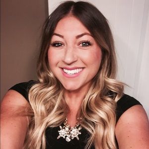 Meet your Posher, Melissa