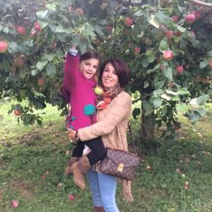 Meet your Posher, Fatima