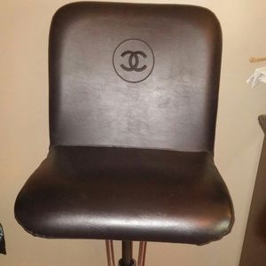 Authentic Hydraulic Chanel Salon Makeup Chair