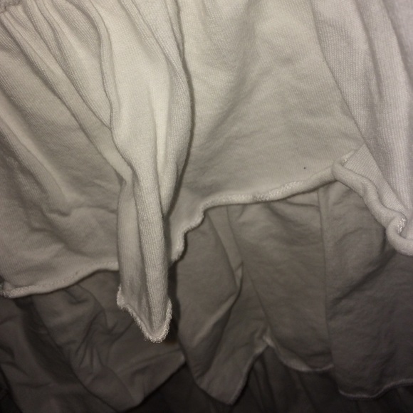 White Ruffled Tank Top - Picture 4 of 4