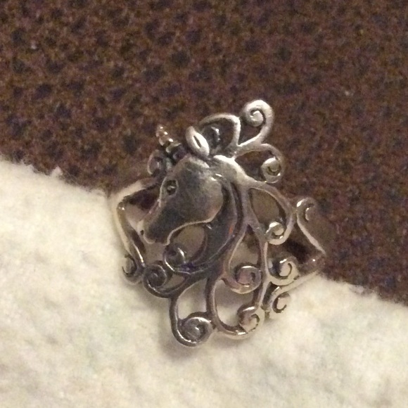 Adorable vintage unicorn sterling silver ring