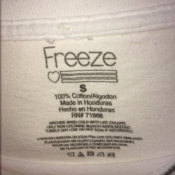 Christmas T-Shirt "I'm not short, I'm elf sized". - Picture 3 of 3