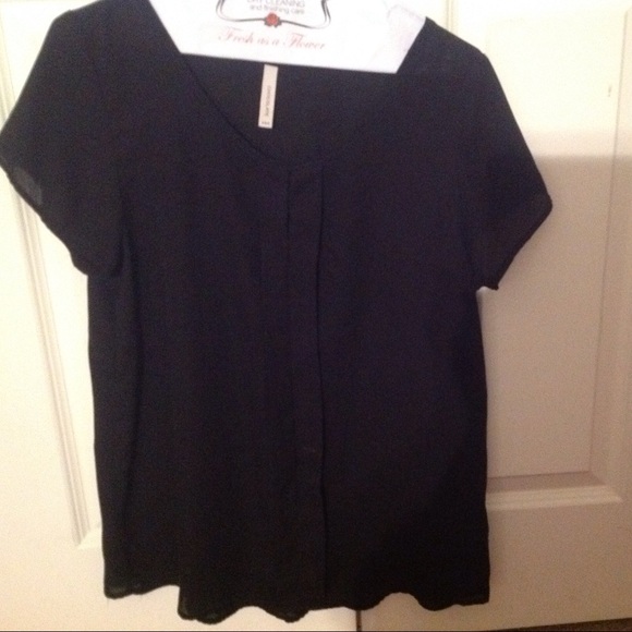 Tops - Black chiffon top