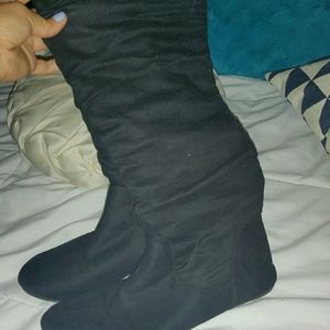 TALL BLACK SUEDE BOOTS