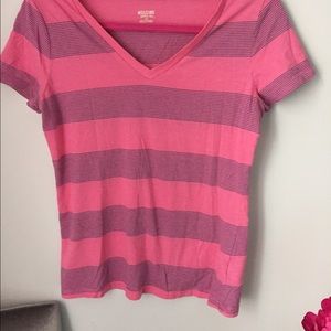 Pink striped t-shirt 💕