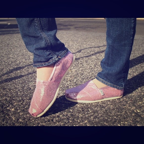 Pink Glitter toms🌸