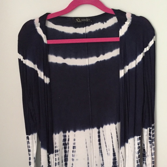Urban X sweater