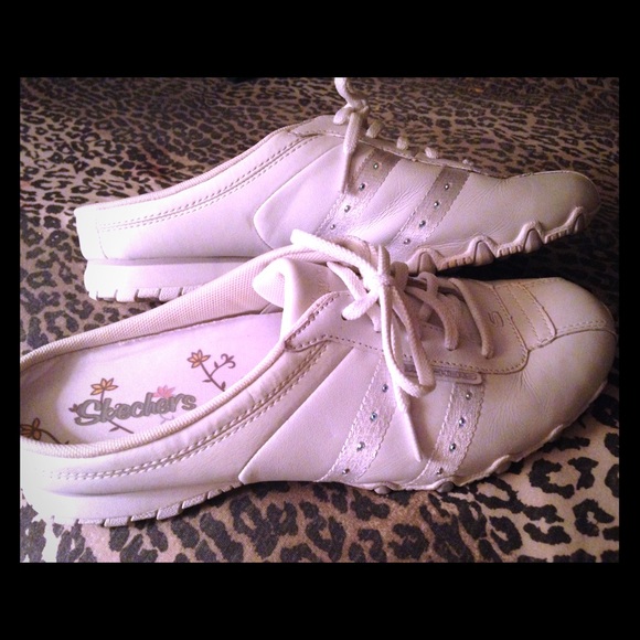 White Skechers - leather upper - size 10