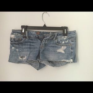 American Eagle denim shorts 💙