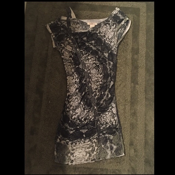 Arden B off shoulder tunic