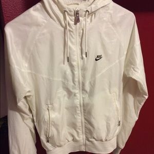 Nike full zip waiter resistant jacket