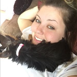 Meet your Posher, Lauren