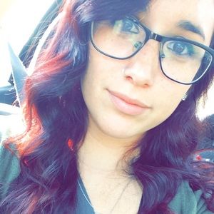 Meet your Posher, Marina