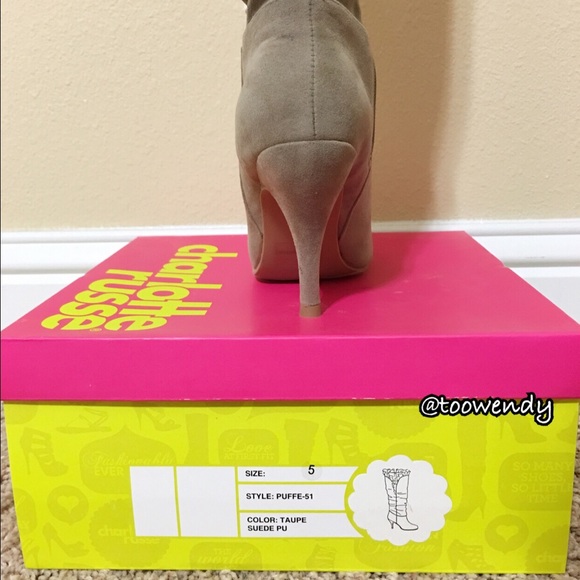 Charlotte Russe Ruffles Boots - Picture 3 of 4