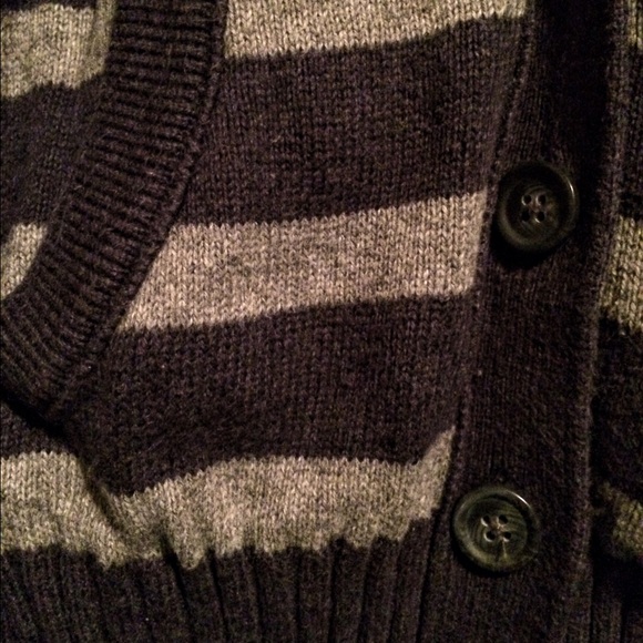 AE Cozy Knit Striped Cardigan - Picture 3 of 3