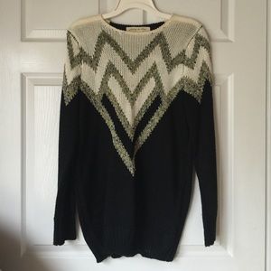 Urban Outfitters ✖️ sweater