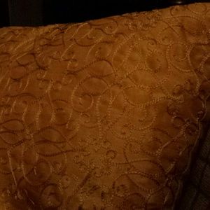 Meet your Posher, Elena