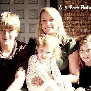 Meet your Posher, Hillary