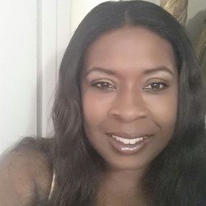 Meet your Posher, Staci