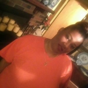 Meet your Posher, Latasha