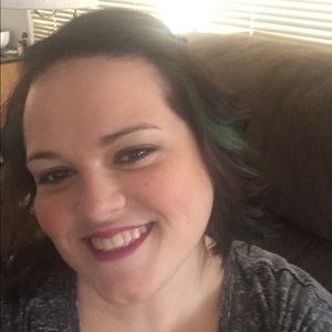 Meet your Posher, Candace