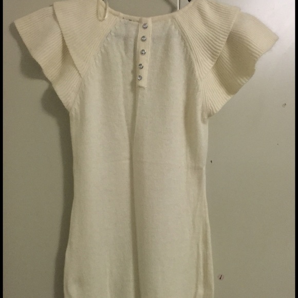 Beautiful dress. Never been worn