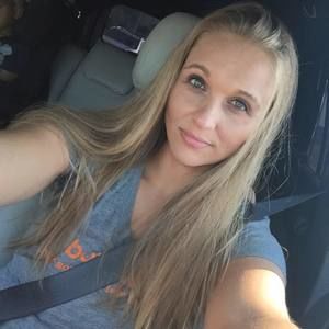 Meet your Posher, Casey